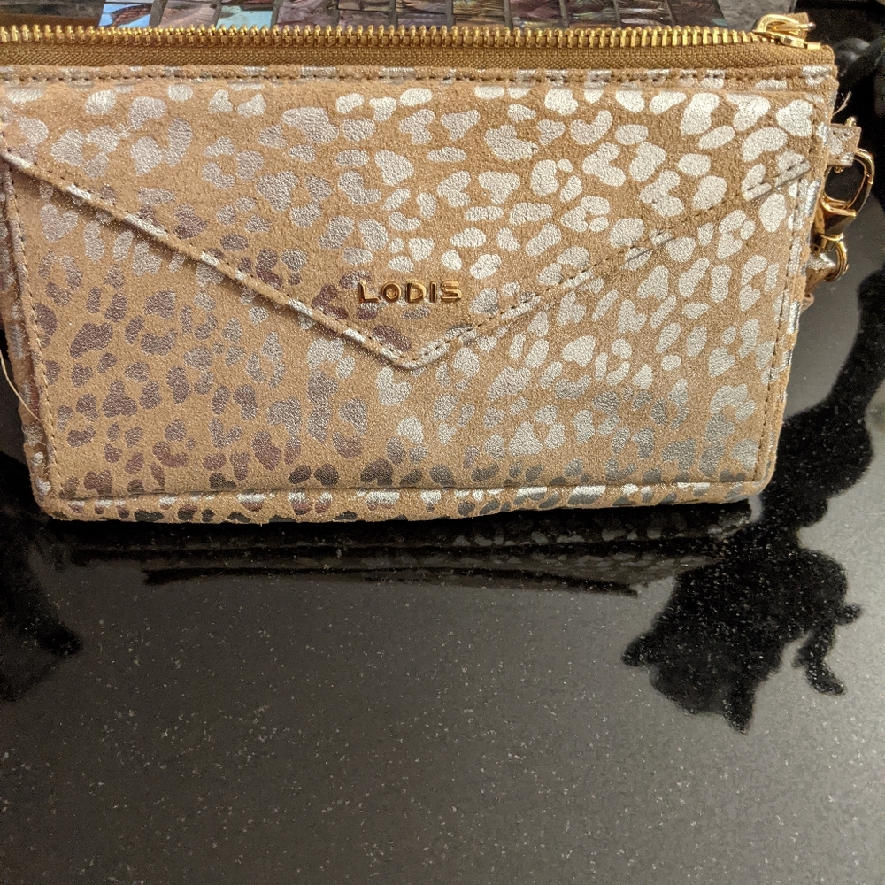 Leopard Embossed Cross Body